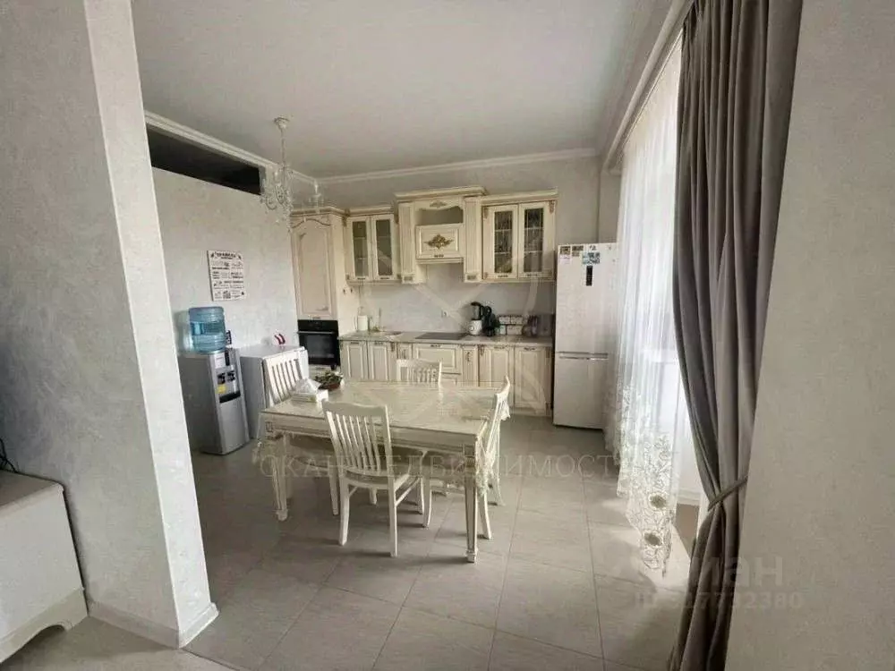 3-к кв. Ставропольский край, Ессентуки Октябрьская ул., 337 (117.0 м) - Фото 1