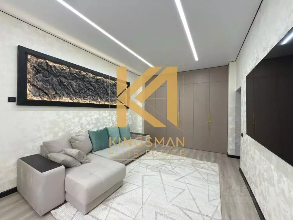 2-к кв. Саратовская область, Саратов ул. Большая Казачья, 100 (65.0 м) - Фото 1