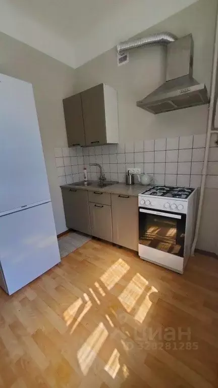 2-к кв. Свердловская область, Екатеринбург ул. 8 Марта, 7 (52.0 м) - Фото 1