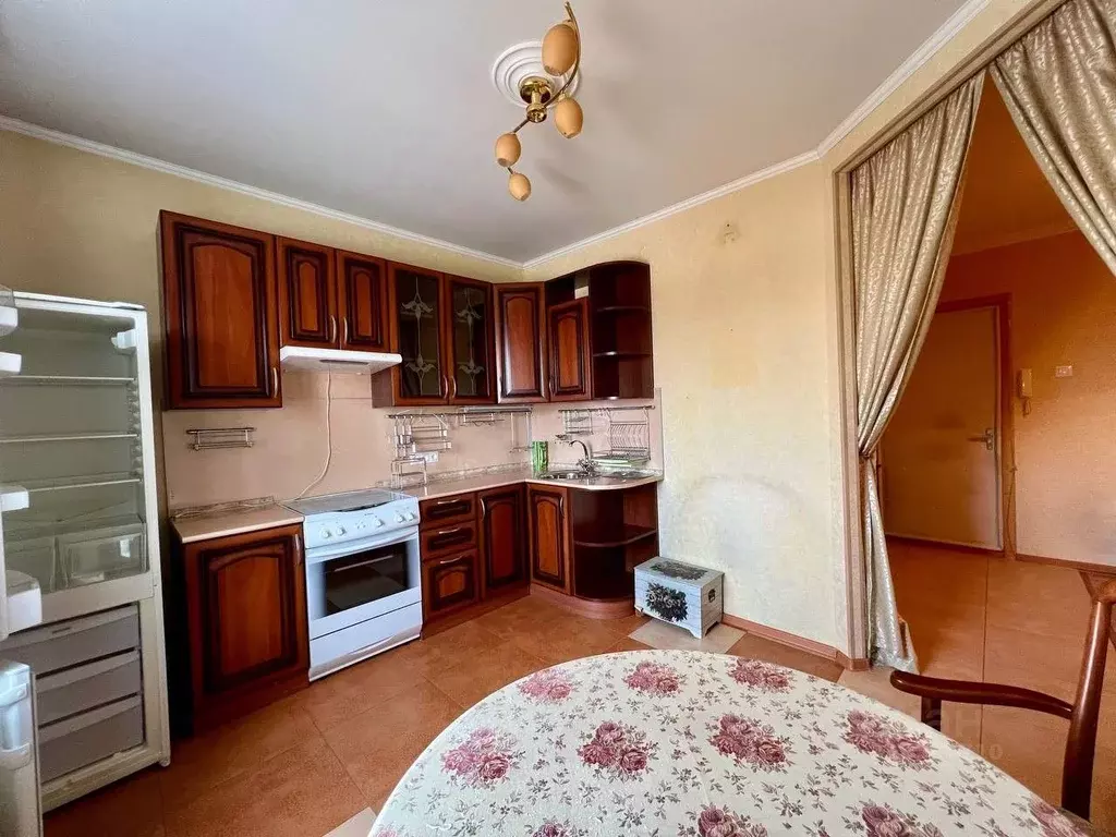 1-к кв. Московская область, Реутов Ашхабадская ул., 23 (40.0 м) - Фото 0