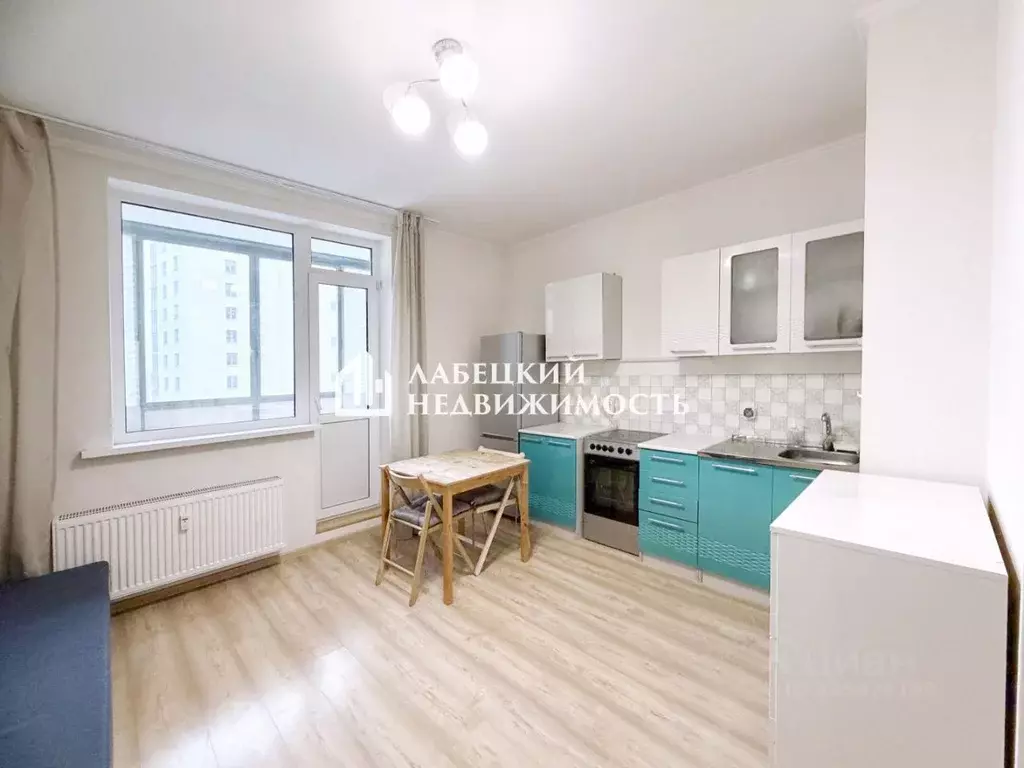 Студия Ленинградская область, Мурино Всеволожский район, бул. ... - Фото 1