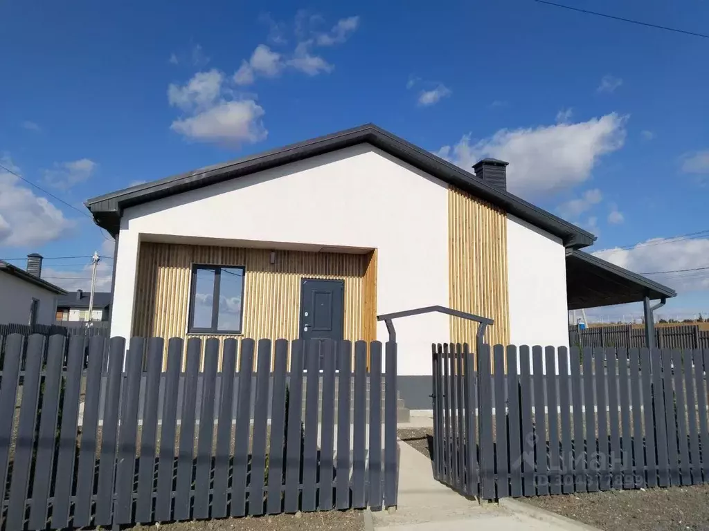 Дом в Краснодарский край, Новороссийск городской округ, Натухаевская ... - Фото 0