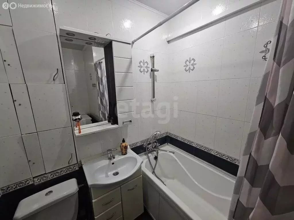 2-комнатная квартира: Ростов-на-Дону, проспект Стачки, 22 (42.2 м) - Фото 1