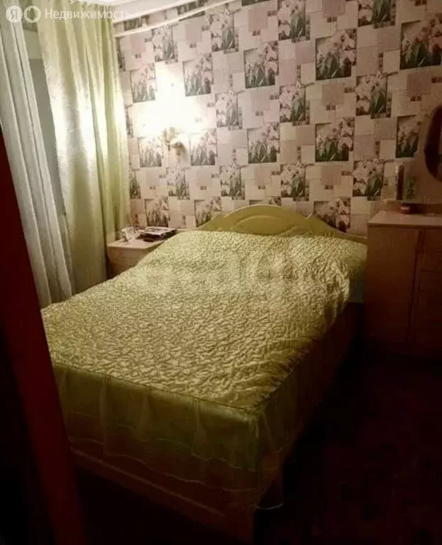 4-комнатная квартира: село Емельяново, улица Ленина, 4 (74 м) - Фото 2