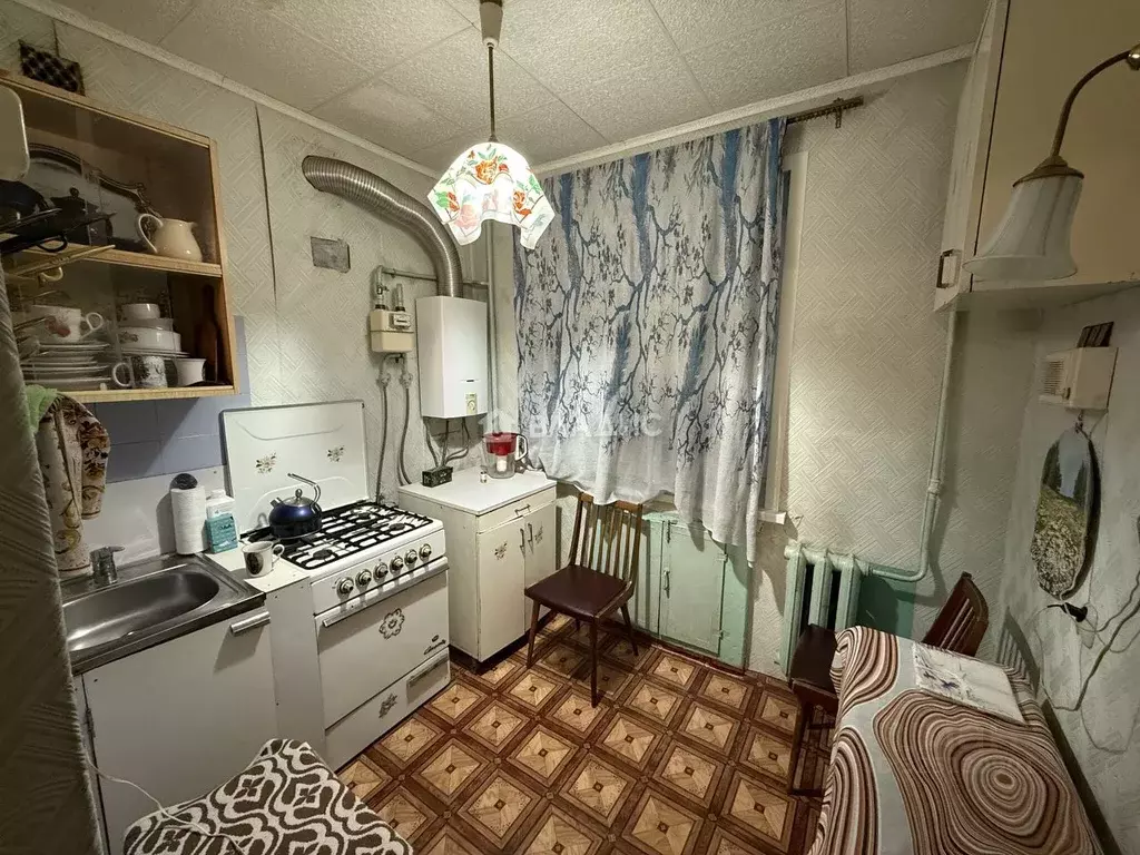 3-к кв. Ярославская область, Рыбинск Рабкоровская ул., 5 (57.4 м) - Фото 1