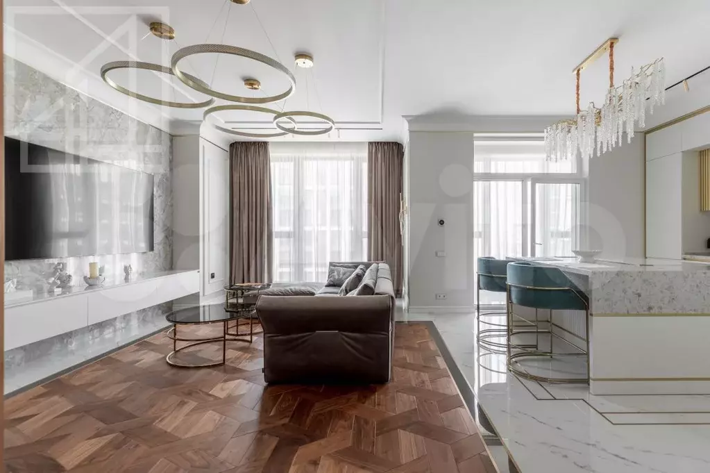 2-к. квартира, 80 м, 15/17 эт. - Фото 1