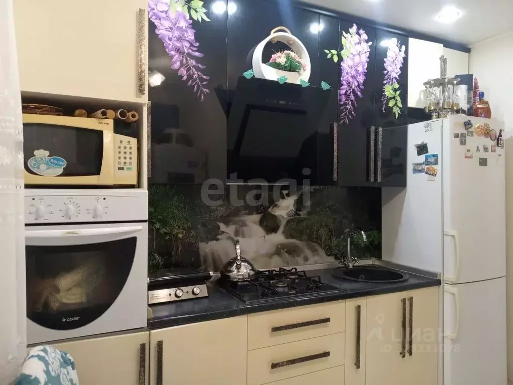 2-к кв. Ростовская область, Сальск ул. Кутузова, 1Б (42.7 м) - Фото 0