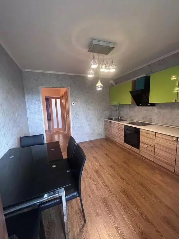2-к. квартира, 85 м, 2/12 эт. - Фото 1
