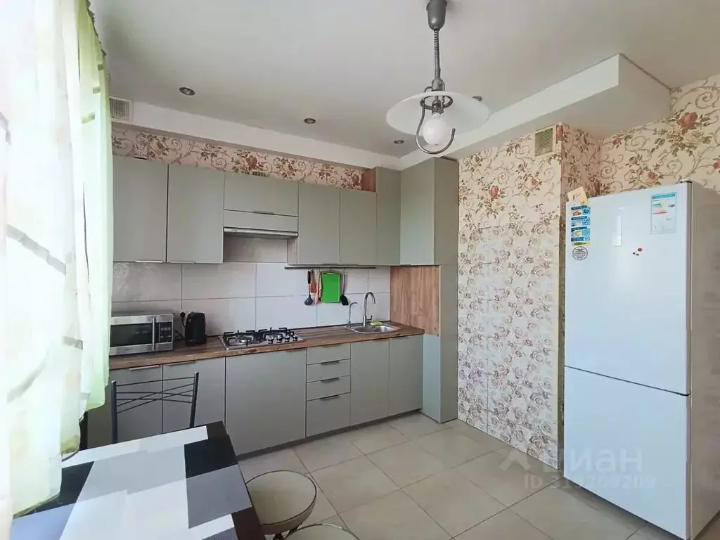 2-к кв. Калининградская область, Калининград Красносельская ул., 82к1 ... - Фото 1