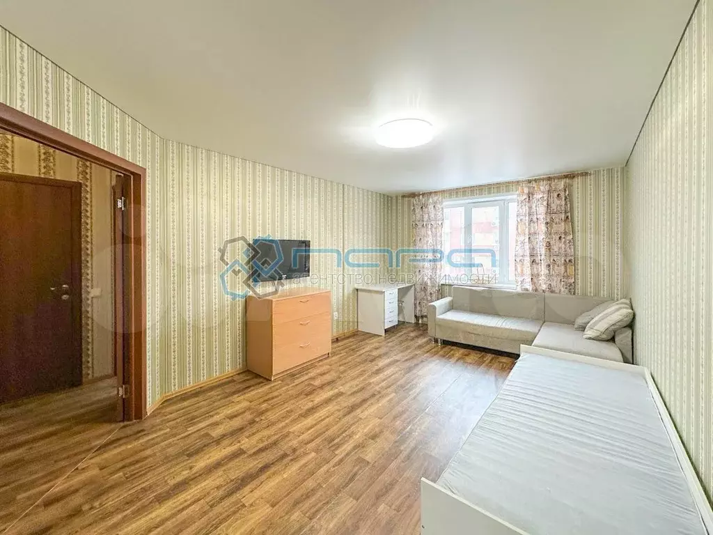 1-к. квартира, 40 м, 8/10 эт. - Фото 0