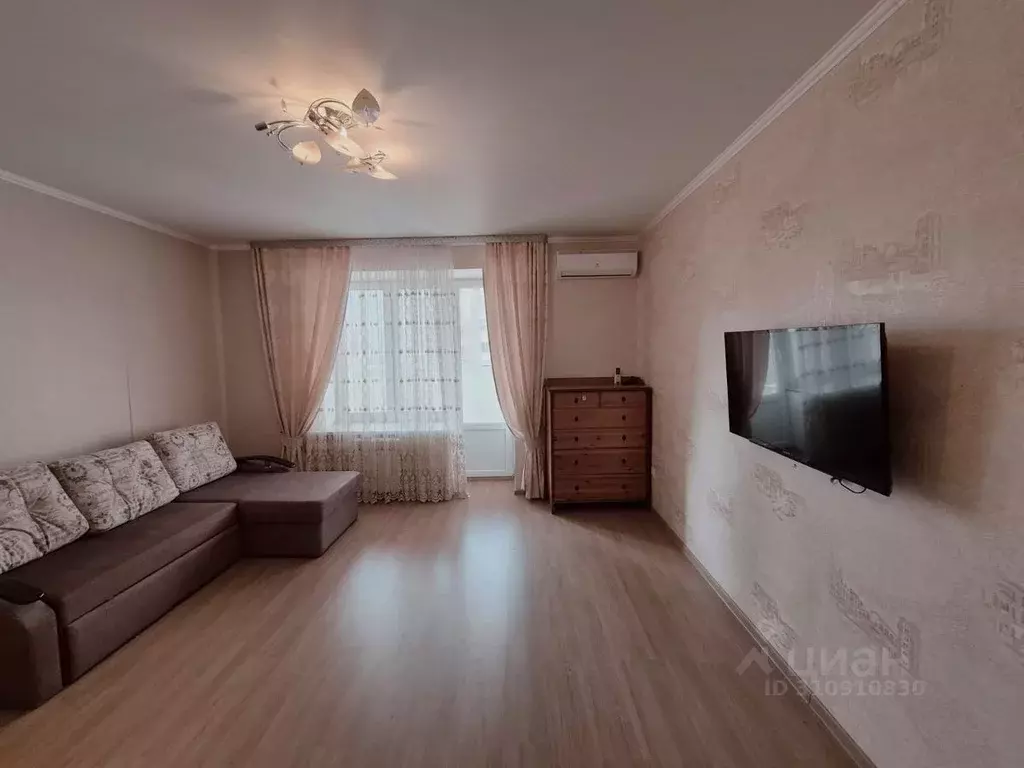 2-к кв. Калужская область, Калуга ул. Фомушина, 9 (60.0 м) - Фото 1