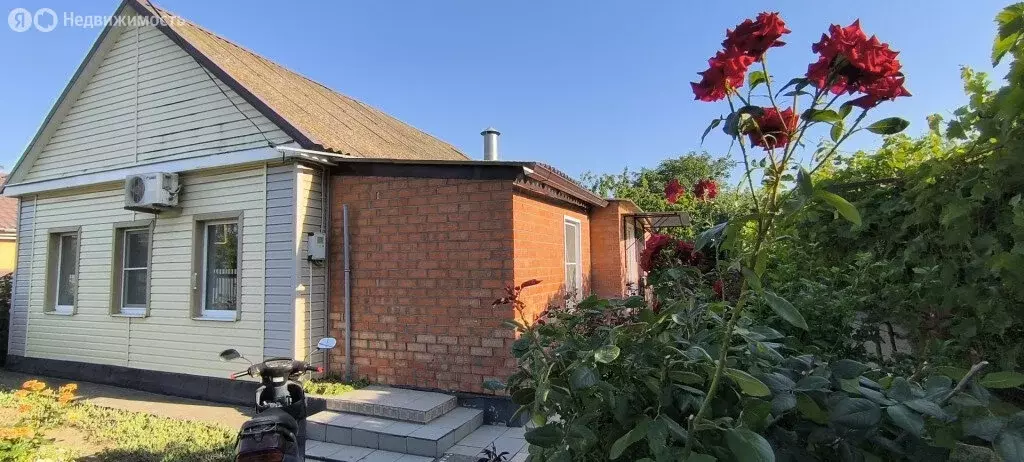 Дом в Должанская, улица Горького (50 м) - Фото 1