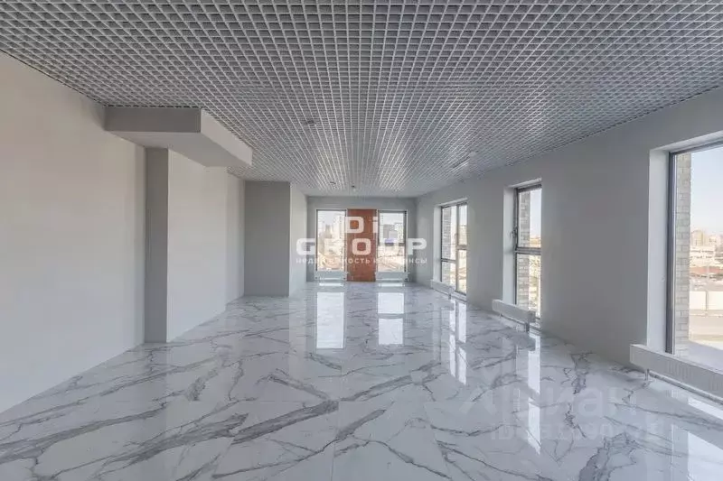 Помещение свободного назначения в Татарстан, Казань Бухарская ул., ... - Фото 1