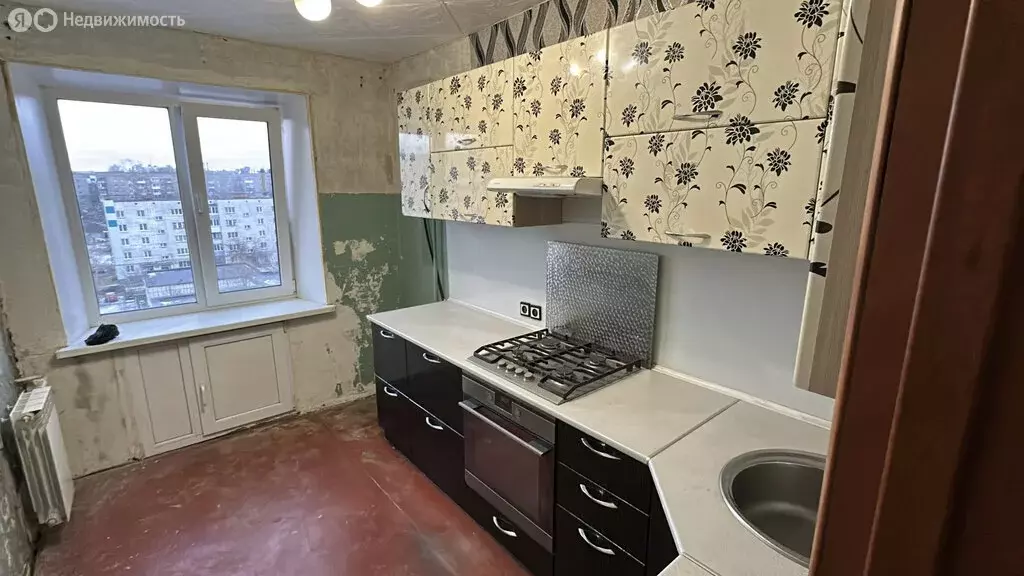 3-комнатная квартира: Нижний Тагил, Береговая-Краснокаменская улица, ... - Фото 1