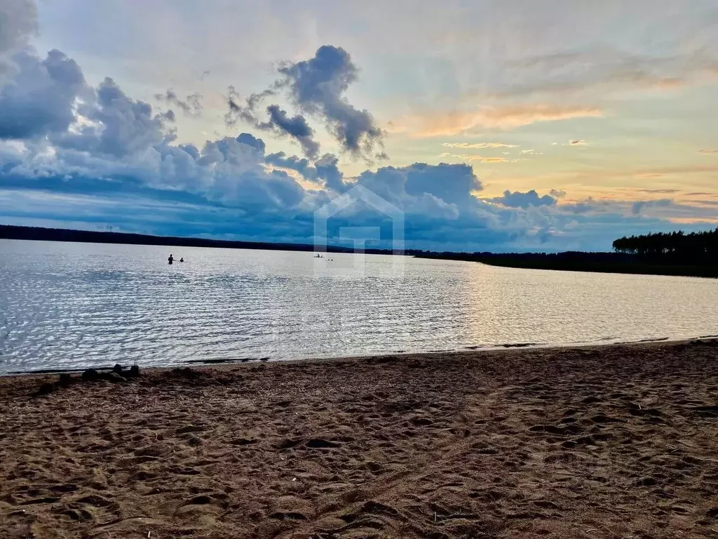 Участок в Ленинградская область, Выборгский район, Полянское с/пос, ... - Фото 1
