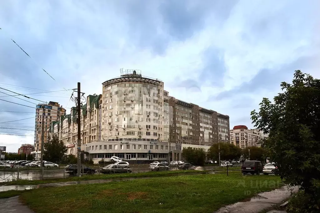 2-к кв. Омская область, Омск ул. Маяковского, 37/101к1 (63.9 м) - Фото 1