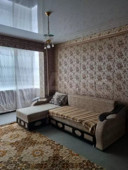 3-к. квартира, 60 м, 1/9 эт. - Фото 1