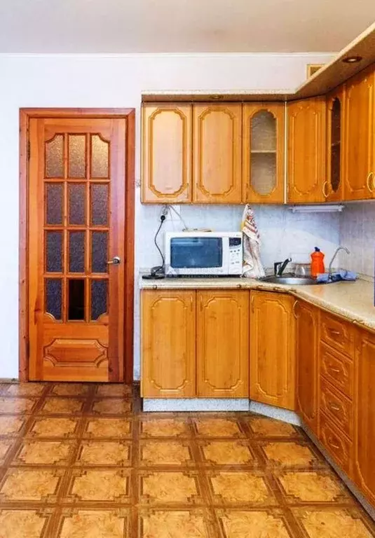 2-к кв. Тюменская область, Тюмень ул. Мельникайте, 125 (74.3 м) - Фото 0