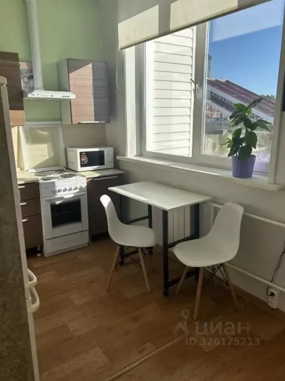 1-к кв. Иркутская область, Иркутск Ершовский мкр, 132Г (30.0 м) - Фото 0