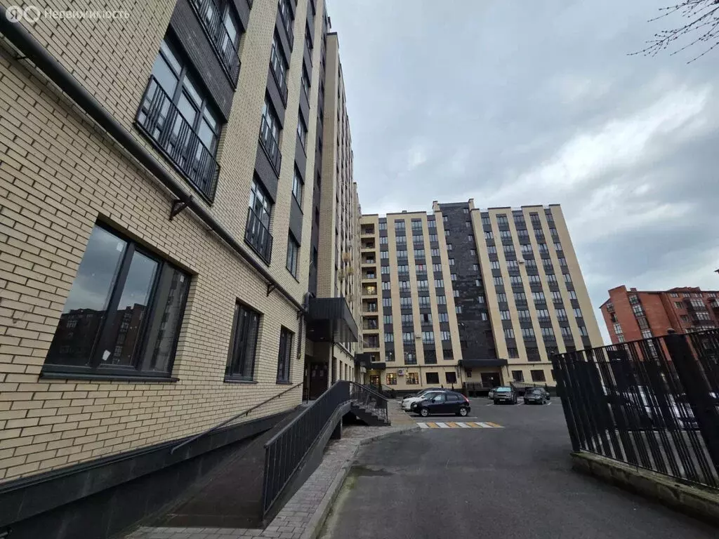 1-комнатная квартира: Владикавказ, улица Зураба Магкаева, 6 (48.4 м) - Фото 2