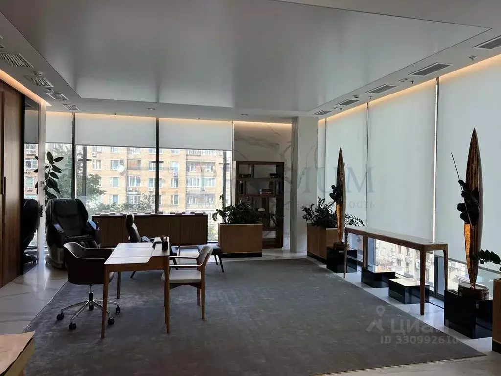 Офис в Москва 2-я Брестская ул., 6 (650 м) - Фото 1