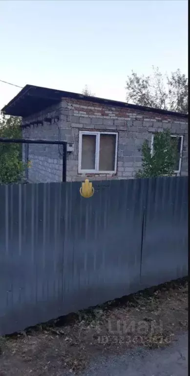 Дом в Ростовская область, Белокалитвинский район, Нижнепоповское ... - Фото 1