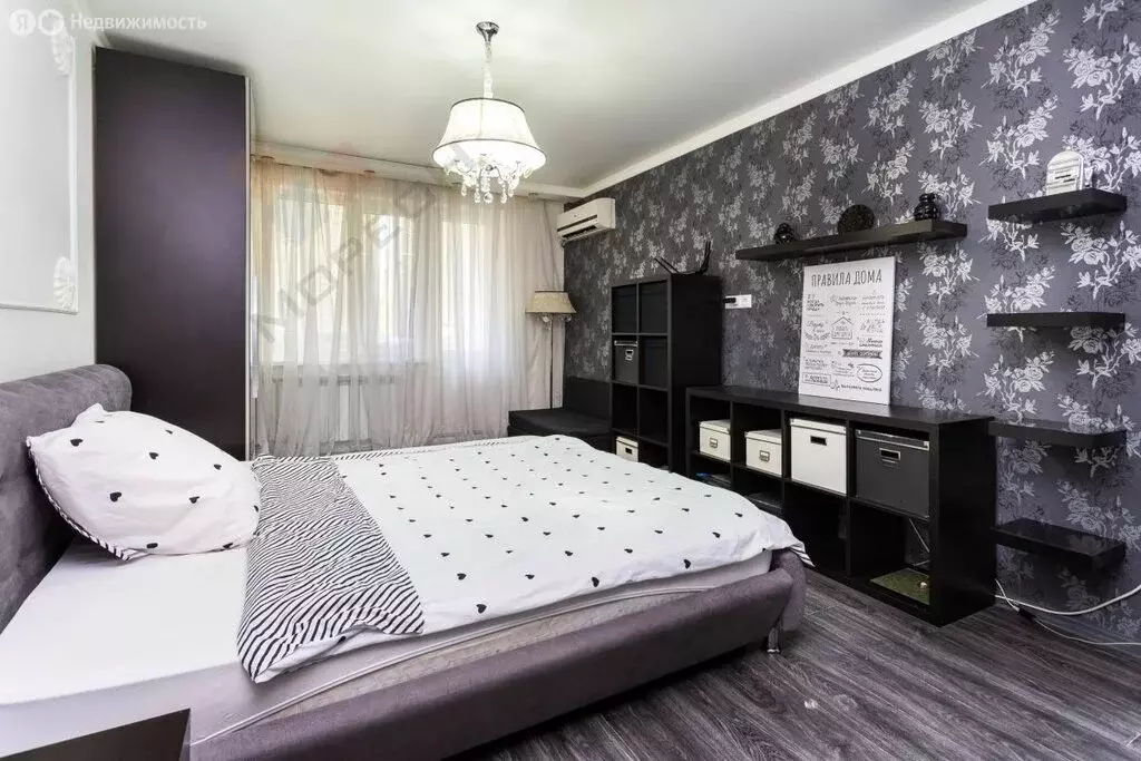1-комнатная квартира: Краснодар, улица Академика Лукьяненко, 95к1 (33 ... - Фото 0