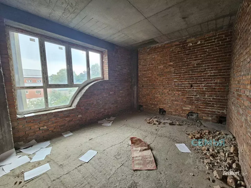 3-к кв. Северная Осетия, Владикавказ пер. Станиславского, 4 (168.0 м) - Фото 1