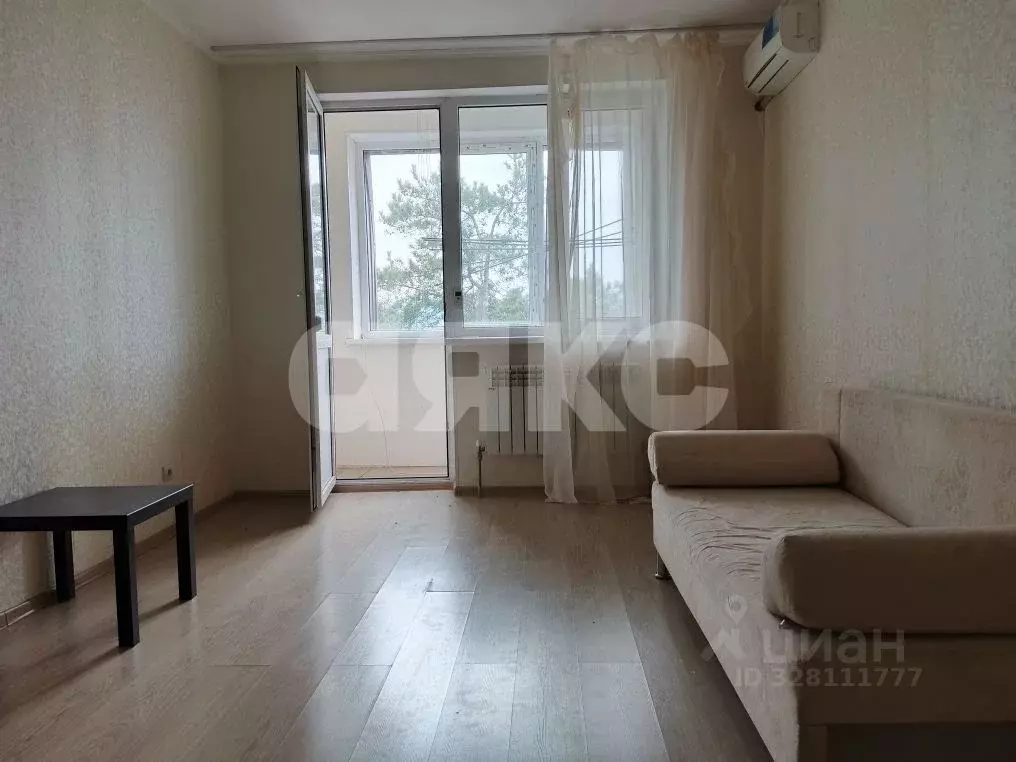 1-к кв. Краснодарский край, Горячий Ключ ул. Кириченко, 7 (40.0 м) - Фото 2