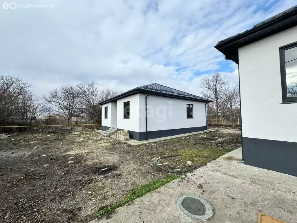 Дом в село Мысхако, улица имени Дмитрия Ворошилова (87 м) - Фото 0