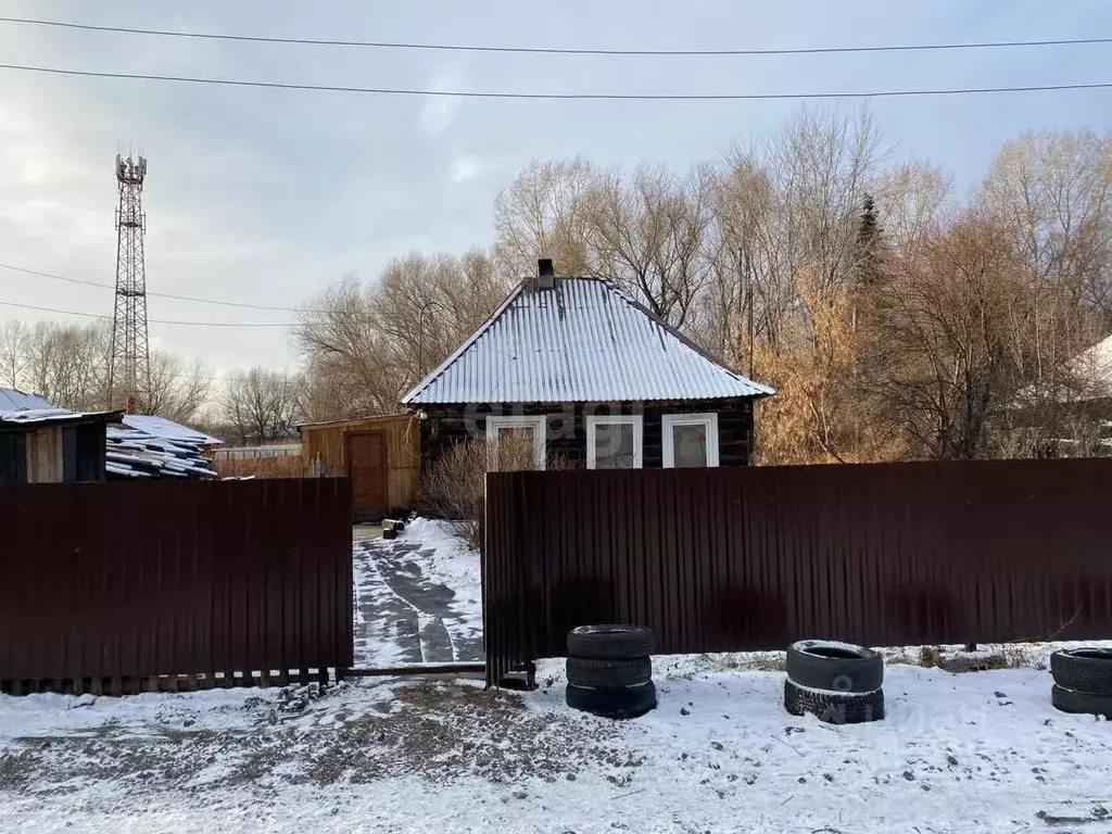 Дом в Кемеровская область, Новокузнецк Анжерская ул. (66 м) - Фото 1