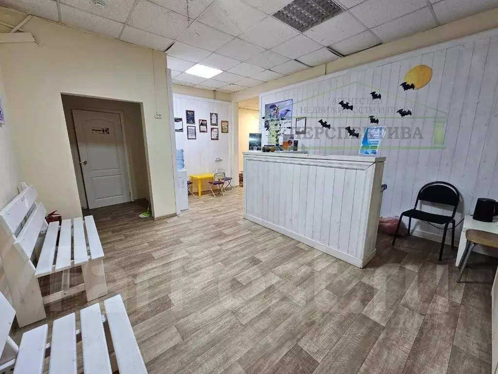 Офис в Приморский край, Артем ул. Фрунзе, 21с2 (100 м) - Фото 1
