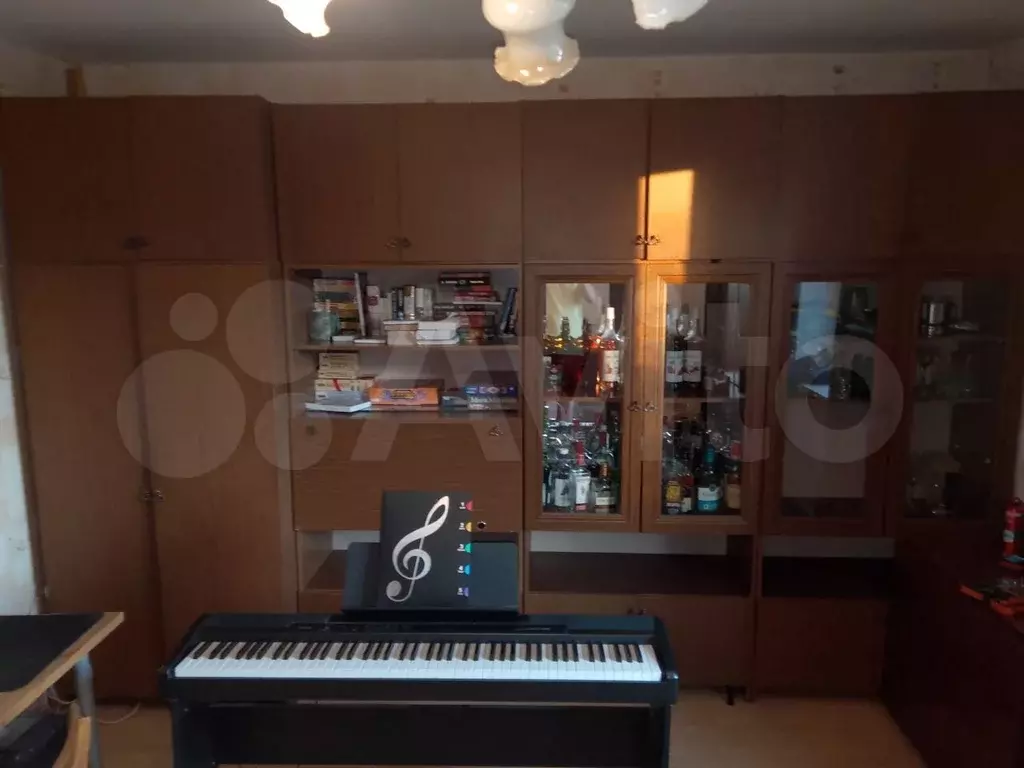 Комната 16 м в 3-к., 3/10 эт. - Фото 0