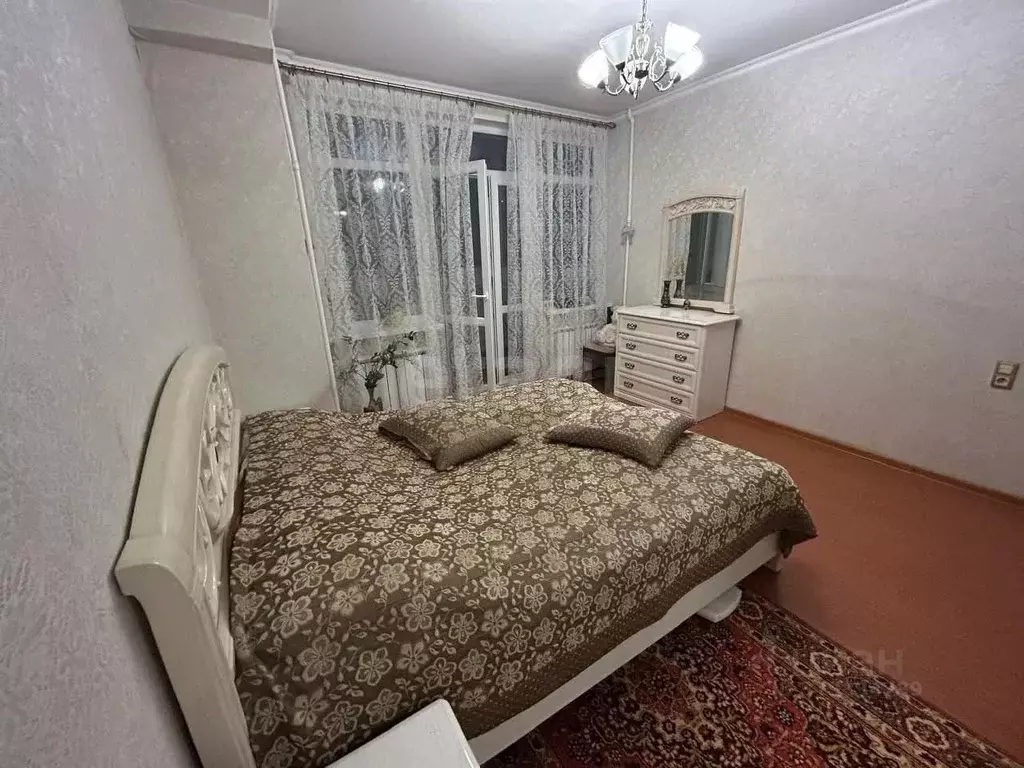 3-к кв. Ростовская область, Ростов-на-Дону Ворошиловский просп., 80 ... - Фото 0