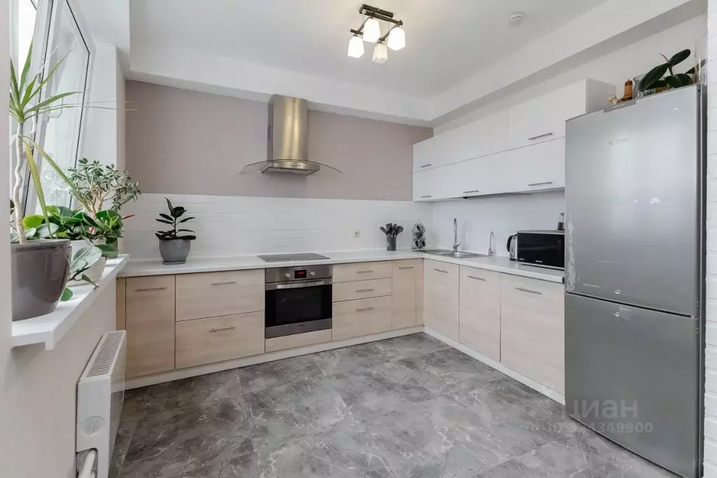 2-к кв. Свердловская область, Екатеринбург ул. Библиотечная, 50А (91.2 ... - Фото 1