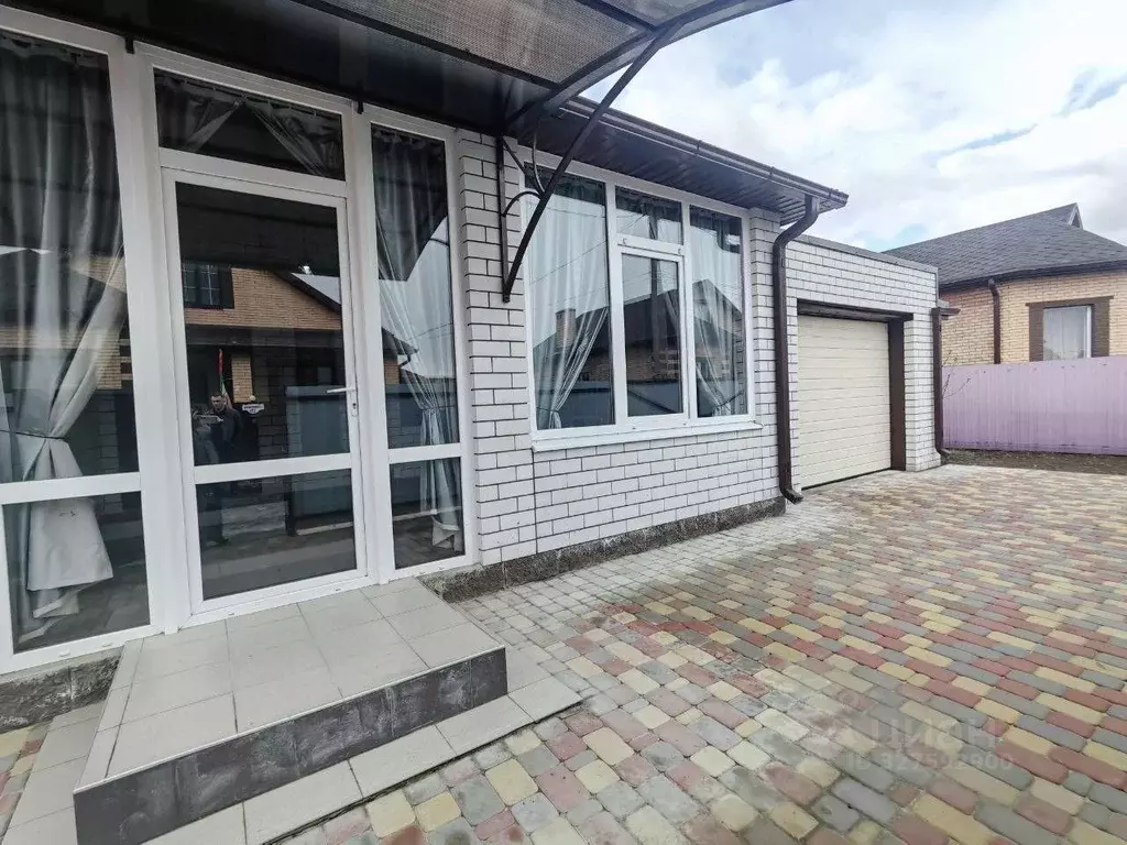 Дом в Ростовская область, Неклиновский район, с. Новобессергеневка ул. ... - Фото 2