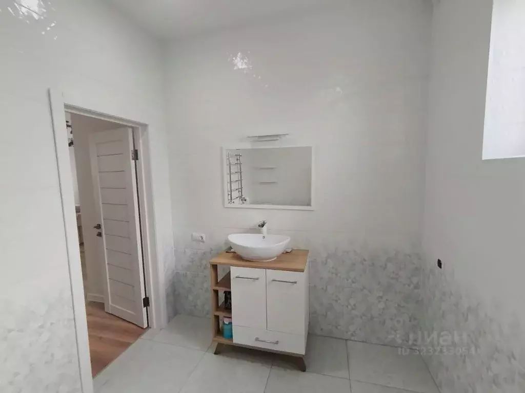 Дом в Ростовская область, Неклиновский район, с. Новобессергеневка ул. ... - Фото 2