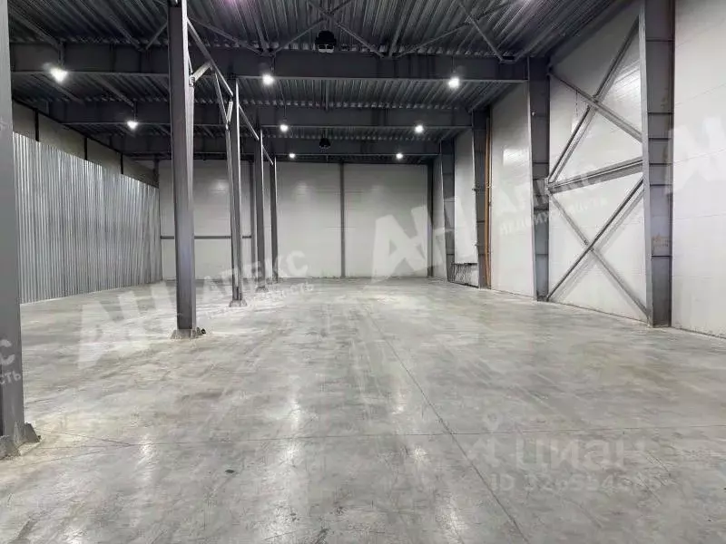 Склад в Московская область, Ленинский городской округ, д. Пуговичино, ... - Фото 1