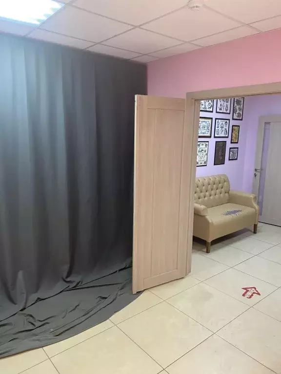 Помещение свободного назначения в Курская область, Курск просп. ... - Фото 2