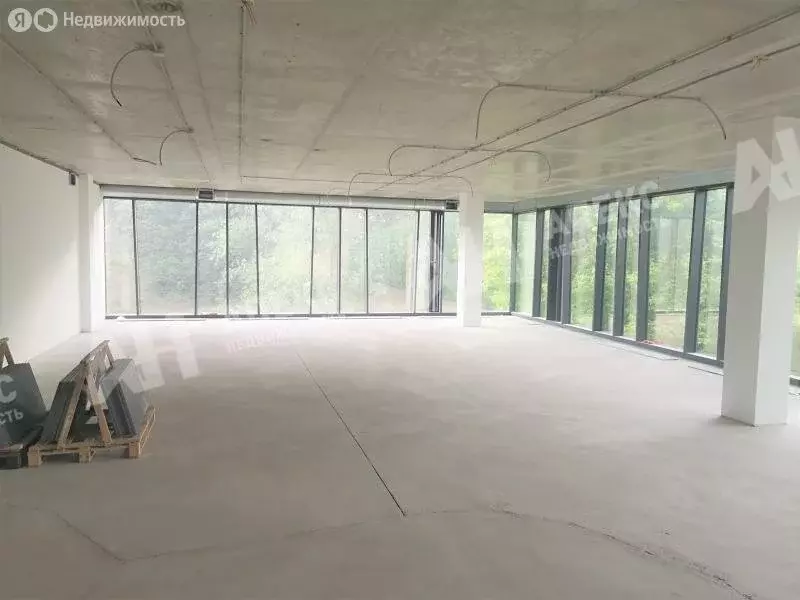 Помещение свободного назначения (2456 м) - Фото 1