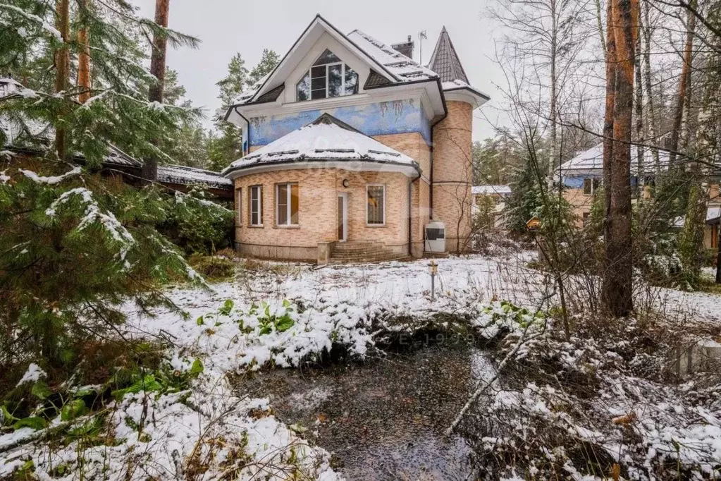 Участок в Московская область, Одинцовский городской округ, д. Раздоры, ... - Фото 1
