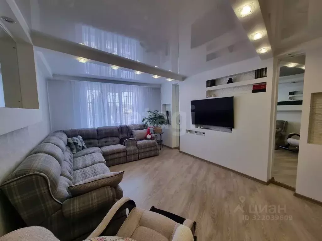 Дом в Саратовская область, Балашов Республиканская ул., 132 (146 м) - Фото 1