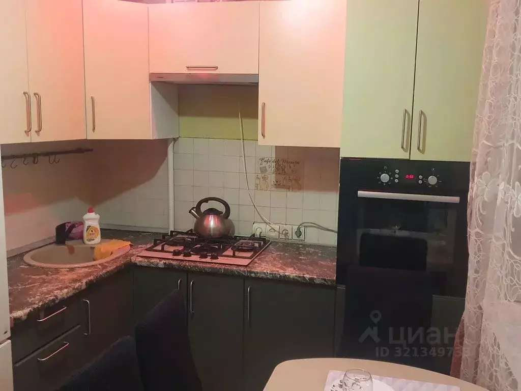 3-к кв. Волгоградская область, Волгоград Ковровская ул., 10 (50.0 м) - Фото 1