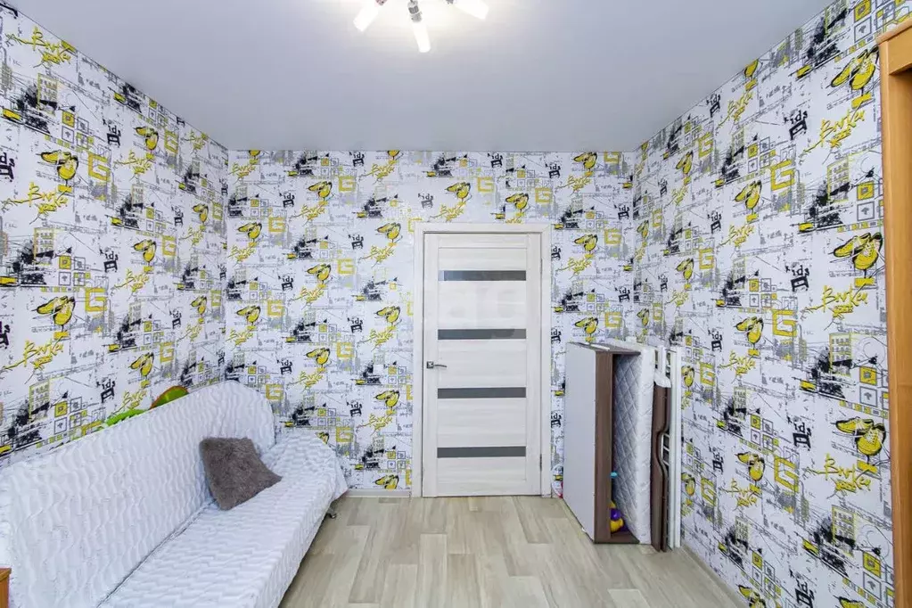 2-к кв. Тюменская область, Тюмень Антипино мкр, ул. Беловежская, 3к1 ... - Фото 0