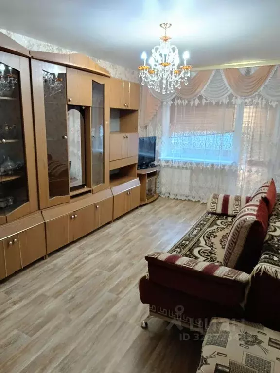 2-к кв. Омская область, Омск Заозерная ул., 11А (45.0 м) - Фото 1