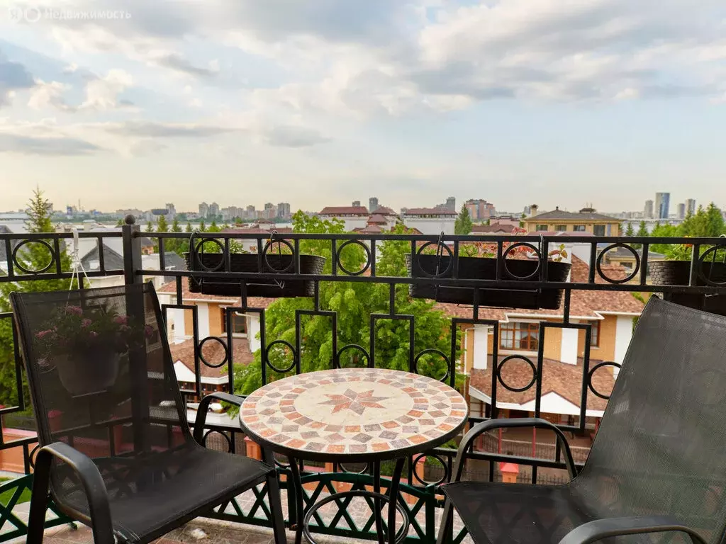 3-комнатная квартира: Казань, Федосеевская улица, 54 (114.1 м) - Фото 1