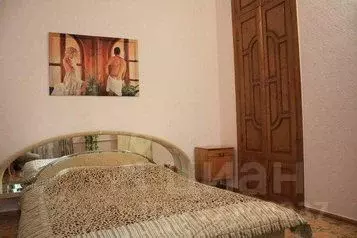 Дом в Крым, Евпатория ул. Кирова, 82 (70 м) - Фото 1
