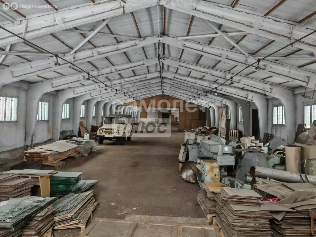 Помещение свободного назначения (830 м) - Фото 0
