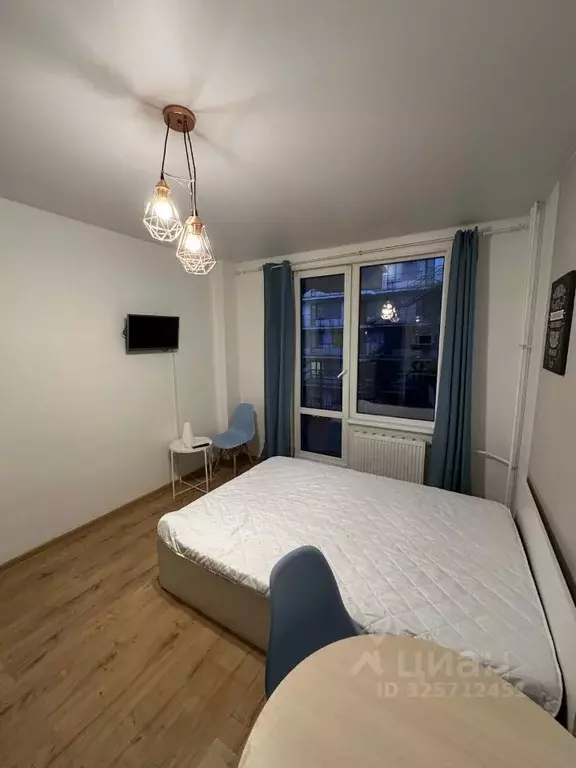 Студия Санкт-Петербург бул. Александра Грина, 1 (25.0 м) - Фото 1