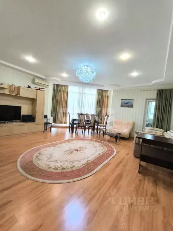 2-к кв. Крым, Симферополь ул. Екатерининская, 34 (117.5 м) - Фото 1